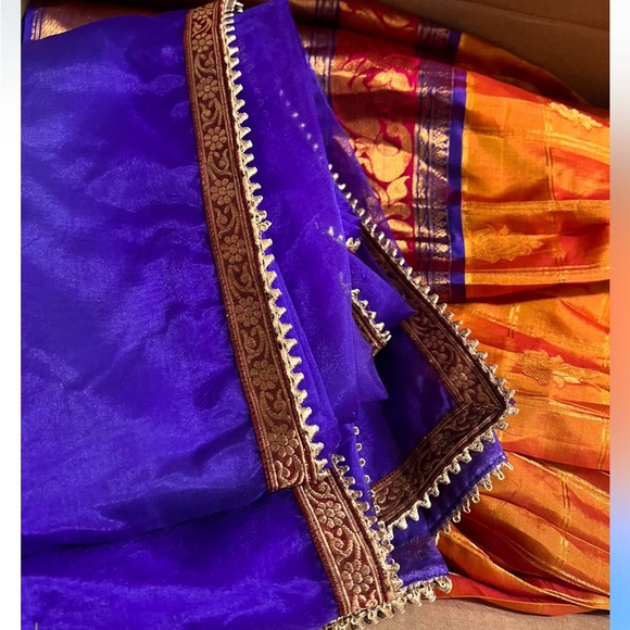 Tijore by Avani lehenga duppata silk original No blouse, only skirt and dupatta - Picture 2 of 2
